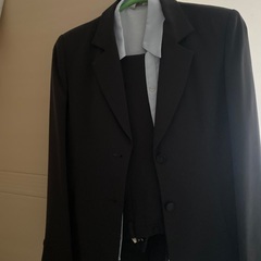 レディース・スーツ