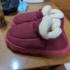 未使用のボアスリッパブーツ＊パープルピンク！！可愛らしい(*^^*)の画像