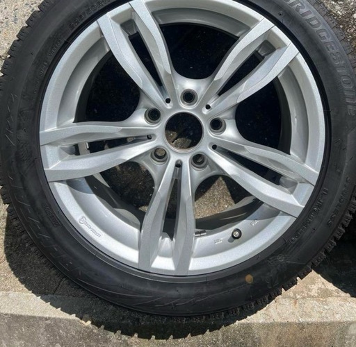 17インチホイール5穴スタッドレスタイヤ225/50R/17