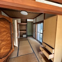 タンスと金庫の画像