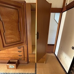 タンスと金庫の画像