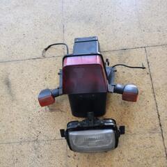 ns250fのライトとテールの画像