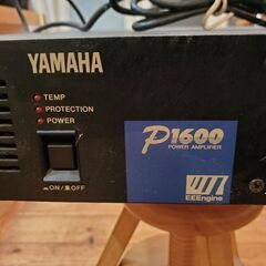 YAMAHA P1600 パワーアンプの画像