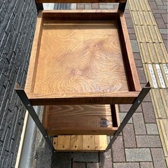 ウッドシェルフの画像