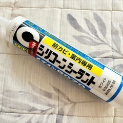 ◆未使用！シリコン白ボトル✳︎コーキングガン◆DIY 2点セットの画像