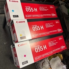 ☆激安品☆Canon レーザープリンター　MF743Cdw 未使用純正トナー3色付きの画像