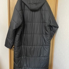 アシックス ベンチコートの画像