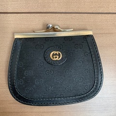 グッチ　小銭入れ　ガマ口
