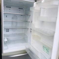 冷蔵庫の画像