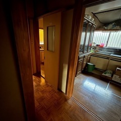 急斜面！東海大学まで徒歩2分と好立地！DIY物件🔨平塚市真田四丁目　外国人歓迎！ペット応相談！ - 不動産