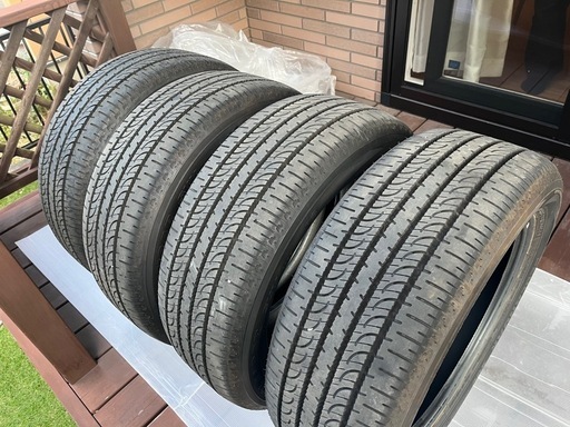 YOKOHAMA GEOLANDAR 三菱デリカ純正タイヤ225/55R18　