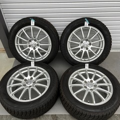 美品バリ山☆スタッドレス 215/55R17 7.0J pcd114.3 5H タイヤ ホイール 4