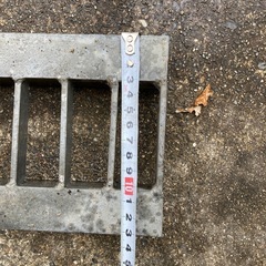 グレーチング　中古　長さ995mm 幅133mm 溝幅80mmの画像