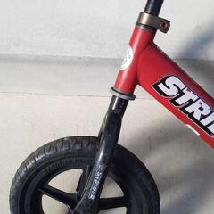 ストライダー　赤　年式不明の画像
