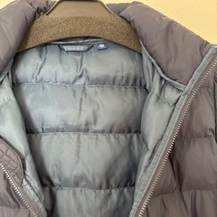 UNIQLO ユニクロ　中綿ジャンパー　ネイビー  150の画像