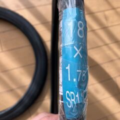 自転車のタイヤ２本セット 18×1.75の画像