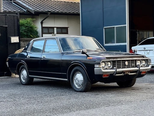 超希少トヨタクジラクラウン MS65 スーパーサローン不動車　書類付き　部品取り