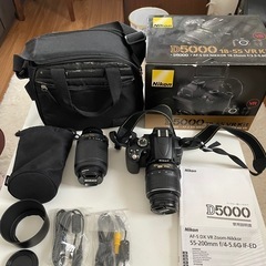 Nikon D5000 本体+レンズキット