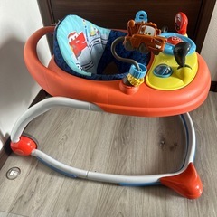 カーズ 歩行器の画像