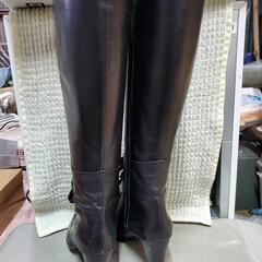 149.超美品！ロングブーツ24センチの画像