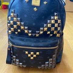 定価10万　MCMリュックの画像