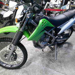 KAWASAKI KLX125 緑 エンジン始動動画 自賠責保険で乗れます 半額配送キャンペーン 期間限定 現状渡し諸経費￥0- 横浜 P-Yardの画像