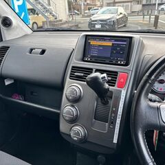 車検が長い R8年10月まで　モビリオスパイクの画像