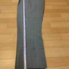 【中古】近畿大学附属中学・高校制服 冬用ズボン 　サイズ82 長さ97センチの画像