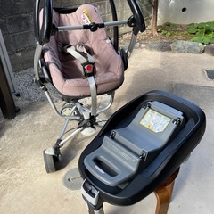 マキシコシチャイルドシート&ISOFIXベース&専用ベビーカー　...