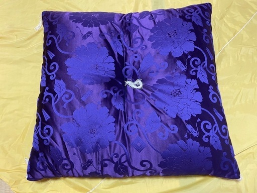 (美品)お坊さん専用？座布団