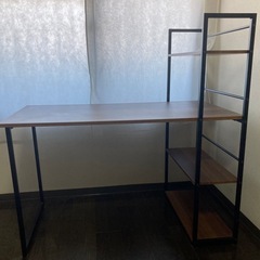 【決まりました】デスクの画像