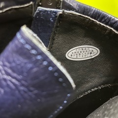 更に値下げ　革ブーツ　かっこいいネイビー (希少)軽い  新品　　サイズ41(25.5) の画像