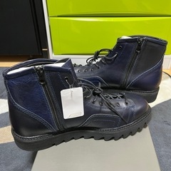 更に値下げ　革ブーツ　かっこいいネイビー (希少)軽い  新品　　サイズ41(25.5) の画像