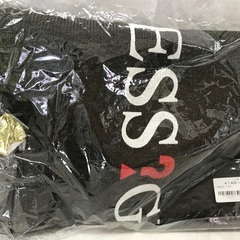 ⭐︎ドリーム2号館⭐︎⭐️ジモティー割引⭐️GUESS マフラーの画像