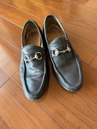 GUCCIローファー