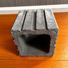 コンクリートブロック　140mm角