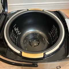 【炊飯器 】タイガー魔法瓶 炊きたて JKC-G100の画像