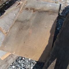 福島県発 中島村発 コンパネの残骸 程度悪い 在庫７枚 欲しい枚数で結構です DIY 動作未チェック 中古品 現状品 ジャンク品の画像