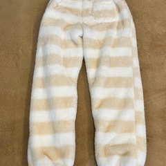 【新品未使用】 しまむら ルームウエア ズボン　もこもこの画像