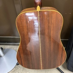 K2501-343 Aria アコースティックギター W 200 汚れあり 中古 ケース付きの画像