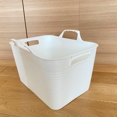 洗濯カゴ　バスケットの画像
