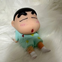 クレヨンしんちゃんのフィギュアの画像