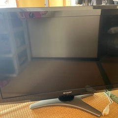 テレビ　32型　2010年製　動作確認済