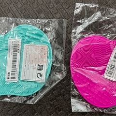 新品未使用メイクブラシ洗うやつ