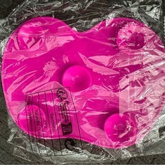 新品未使用メイクブラシ洗うやつの画像