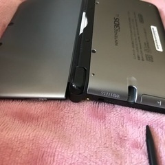 ニンテンドー3DSLL グレー＆ブラックの画像