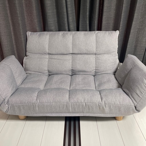 LIRAKU 2人掛けソファ