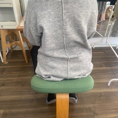 【お譲り先決定しました】姿勢矯正イスの画像