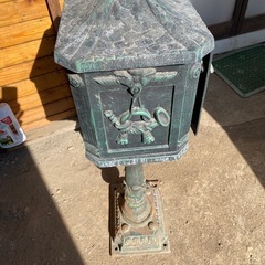 青銅 ビクトリア 郵便ポスト　古銅 縦型ポスト アンカー穴付きの画像