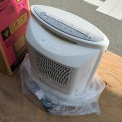 値下げシャープ加湿セラミックファンヒーターの画像